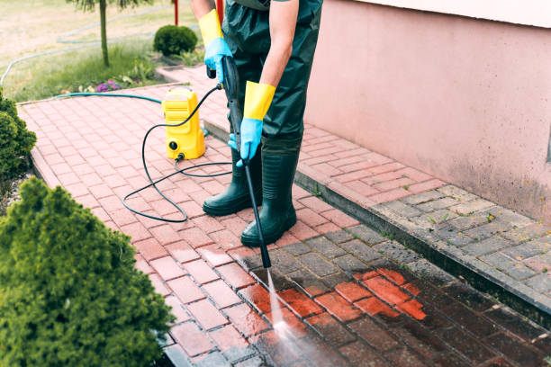 Best Deck Pressure Washing  in Akron, CO